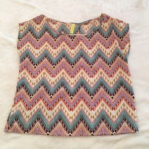 Chevron open back top